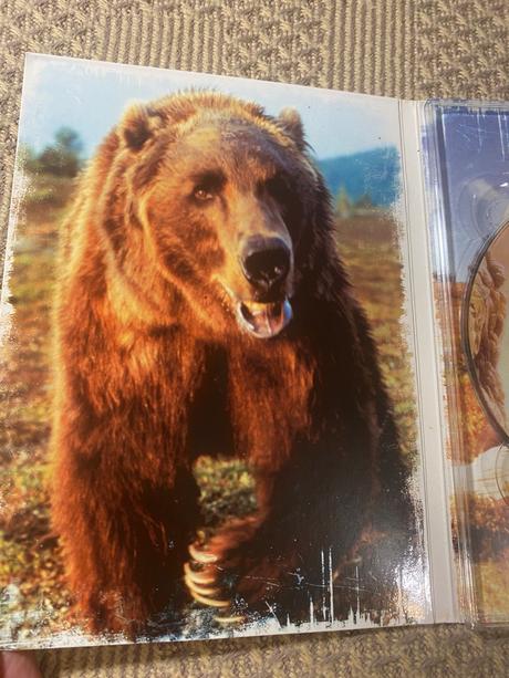 Dvd medveď (digipack) the bear,