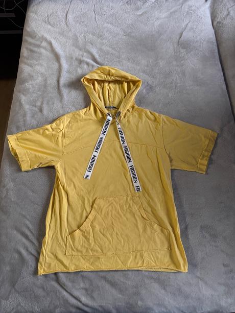 Žlté tričko s kapucou, m