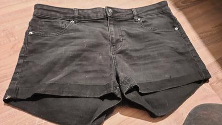 Šortky, h&m,38