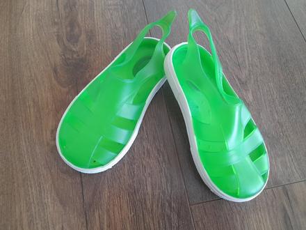 Sandálky boatilus, 25