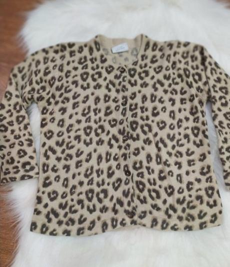 Leo svetrík, next,98