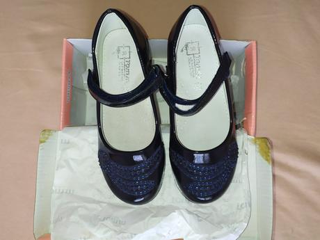 Topánky pre dievčatko, 30