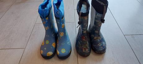 Gumáky č. 32 a 33, 32