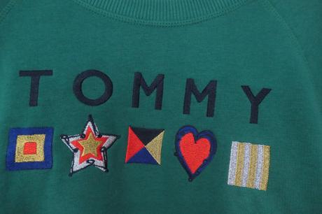 Tommy hilfiger original krasna vysivana mikina m/l, tommy hilfiger,m