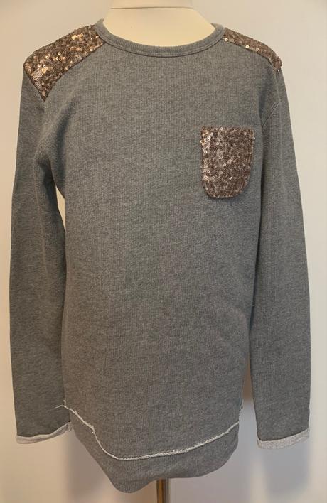 Benetton mikina s flitrami, 158