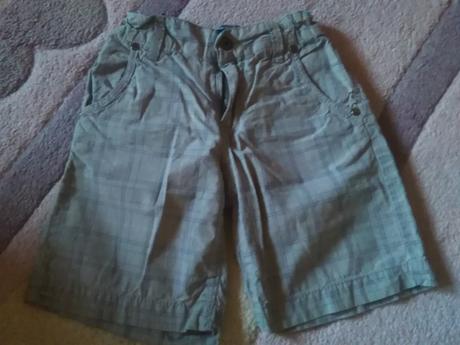 Šortky, zara,104