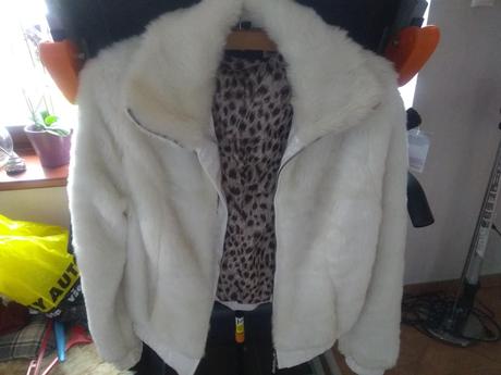 Detský kožuštek  veľkosť detská xl, 164