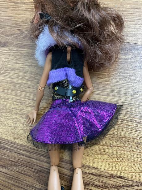 Clawdeen alive monster high, 