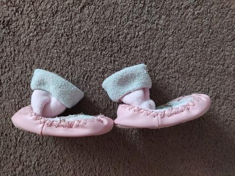 Ponožkové papučky, 20