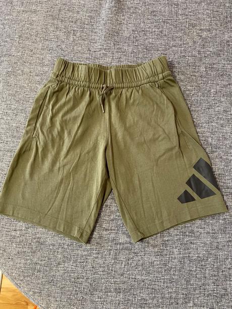 Adidas kraťasy, adidas,140