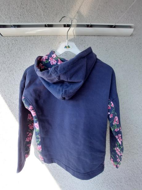 Mikina značky blu seven - veľkosť 116, 116