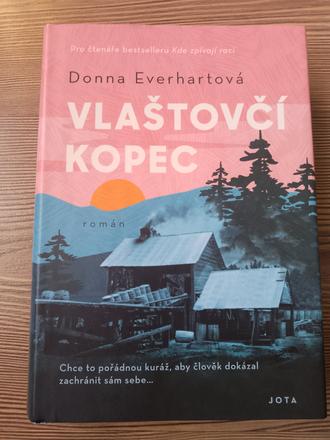 Donna everhartová - vlastovčí kopec, 