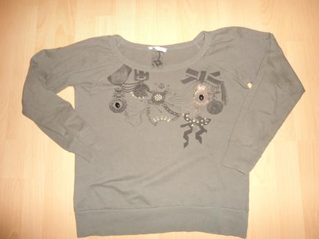 Olivovo zeleny sveter, m