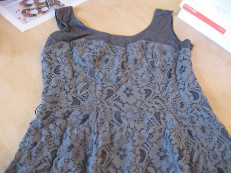 Dámske čipkované šaty, s, s