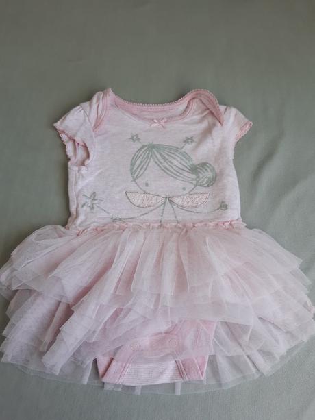 Body so sukničkou, f&f,68