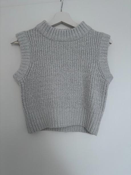 Sivá vestička collusion, 34