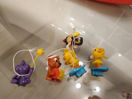 Postavičky z kinder vajíčok, 