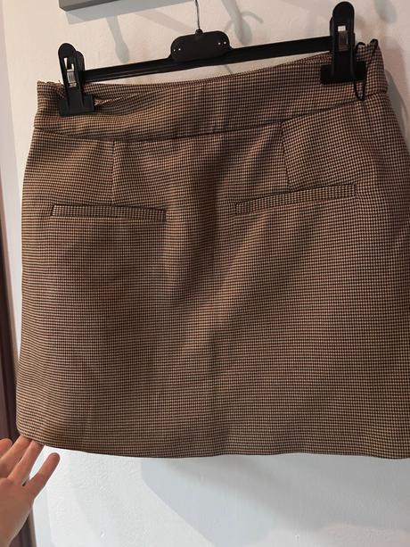 Novà, nenosená sukňa zara xs, zara,xs