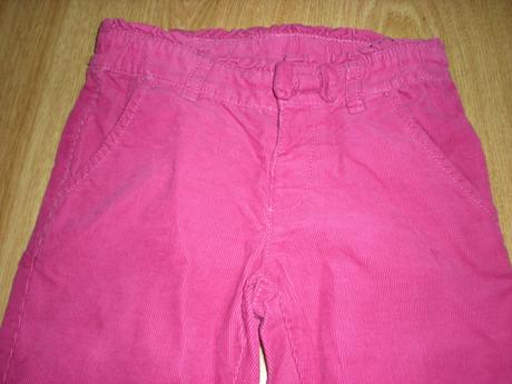 Dievcenske mensestrove nohavice benetton 104, benetton,104