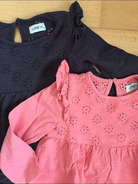 Tuniky s volánmi, 86