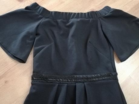 Krásne malé čierne, 34