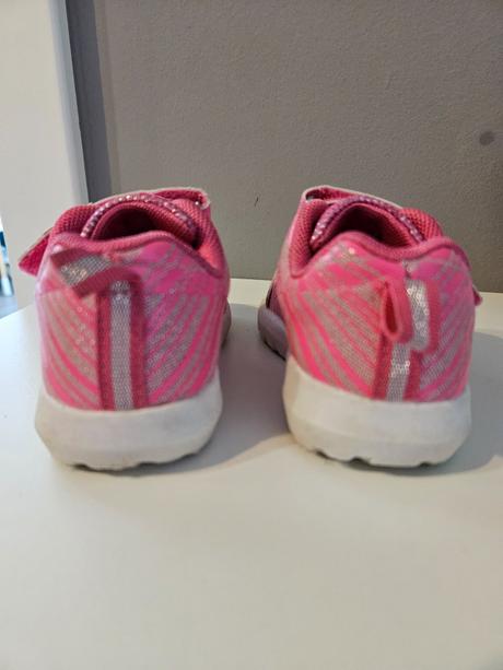 Tenisky lahučké, protetika,22