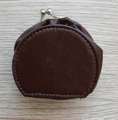 Penazenka so zrkadielkom, 