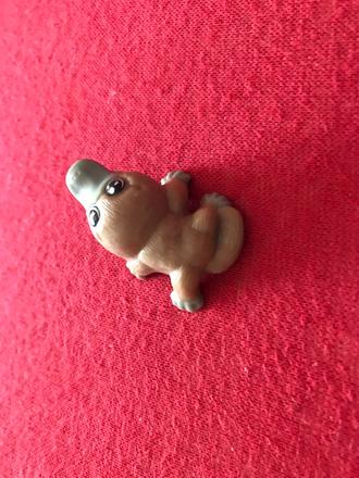 Zvieratko, dlzka 4 cm, 