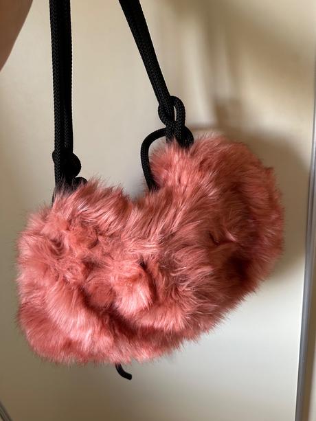 Mariana herhoffer taška,