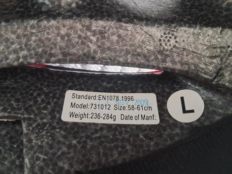 Pánska cyklistická prilba l, l