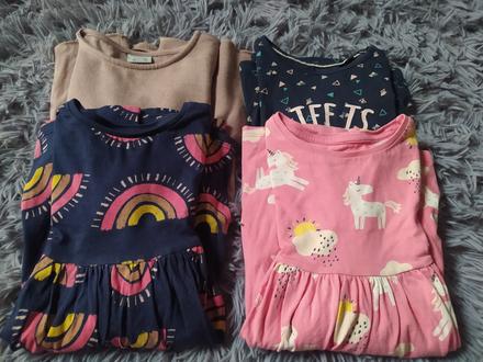 Šaty s dlhým rukávom, 104