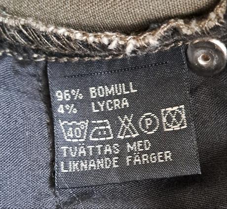 Dámske kraťasy s výšivkou, l