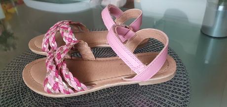 Sandálky, next,32