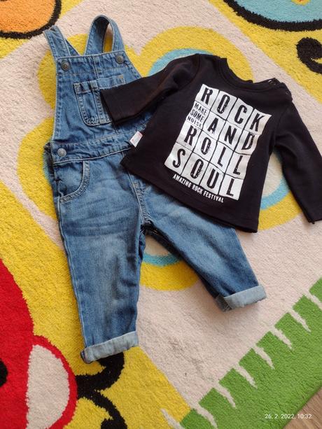 Nohavice na traky a natelnik na predaj, 74