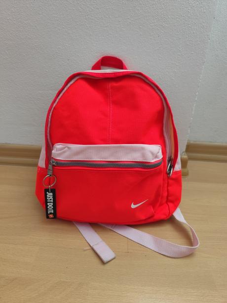 Ruksak nike, 