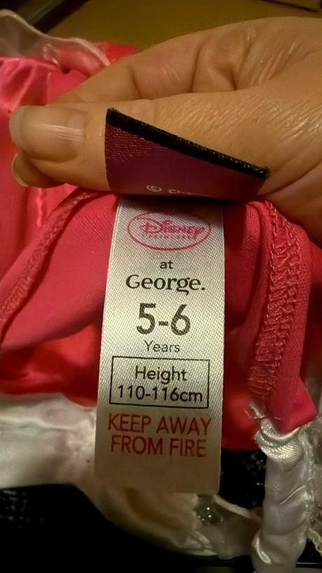 Saty na karneval 110, 