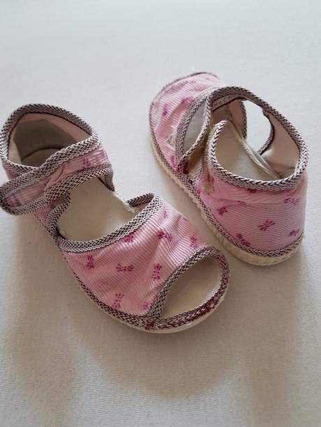 Predám detské papučky zn. mld, mld,25