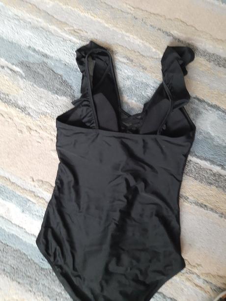 Jednodielne plavky, takko,m