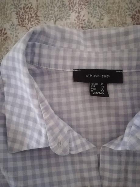 Bielomodra kosela, atmosphere,40