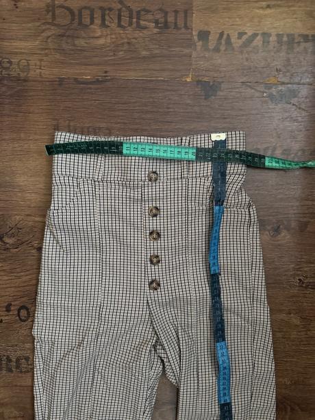 Elastické kárované nohavice cropp s vyšším pásom, 32