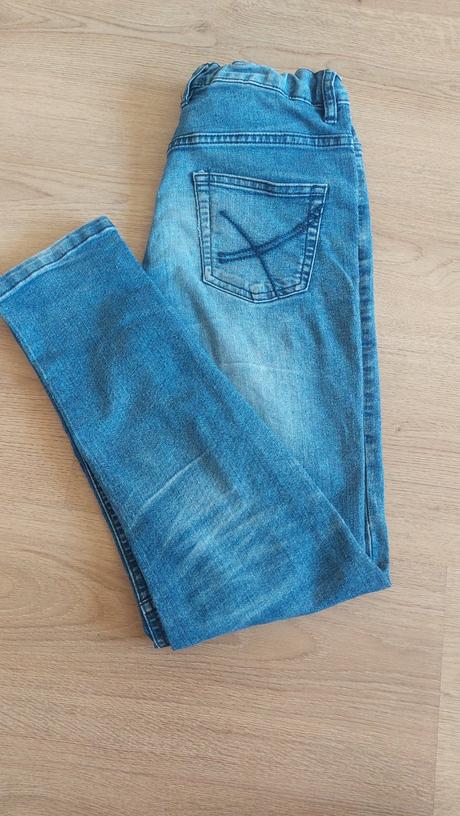 Moderné rifle pre štihlejšich chalanov, 152