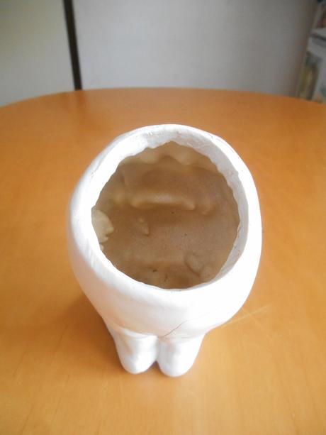 Záhradný kvetináč 16 cm,