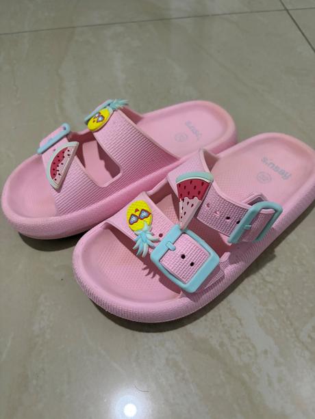 Krásne šľapky, sinsay,32