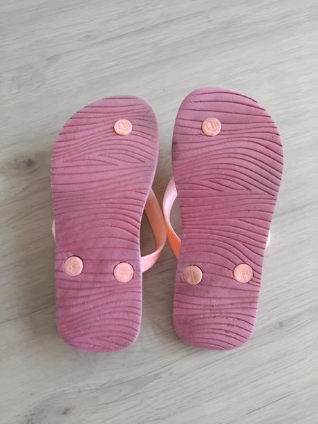 Darujem detské flip flopy/zabky/slapky, 28