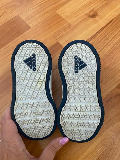 Adidas tenisky, adidas,25