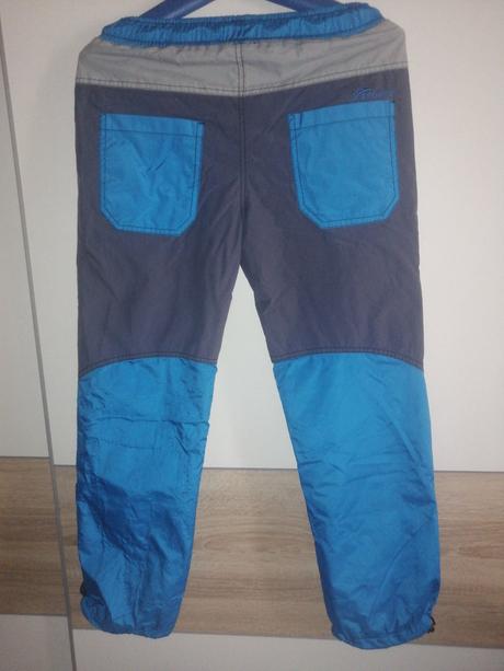 Nepremokave 146-152, grace,146