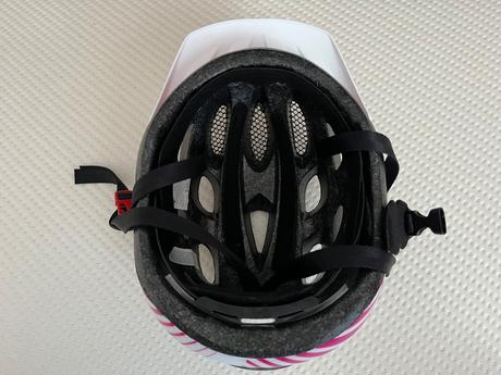 Dievčenská prilba arcore, 