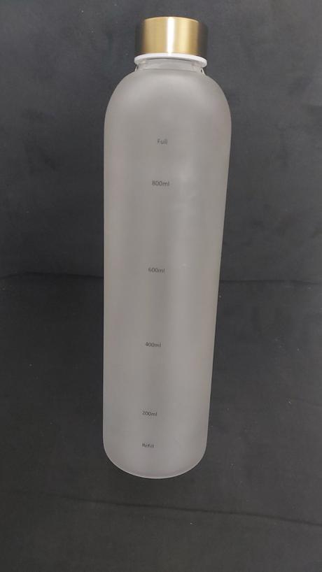 Sklená fľaša dizajnová 1l so sebou na vodu, 