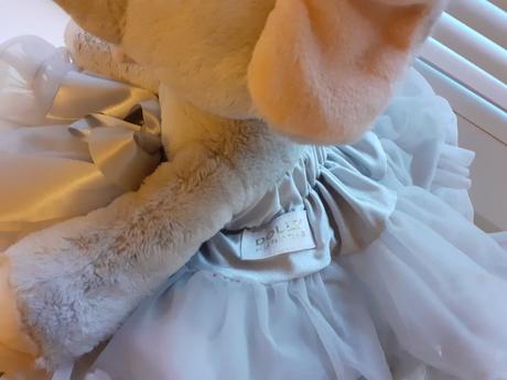 Plysovy slonik v dolly suknicke, 