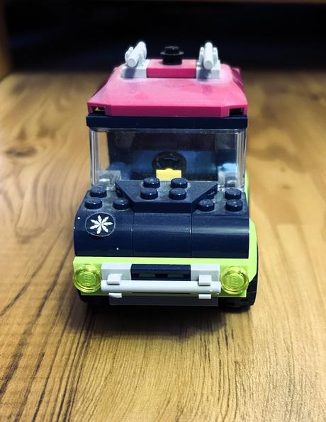 Lego friends 41321 terénne vozidlo v zimnom stredi, 